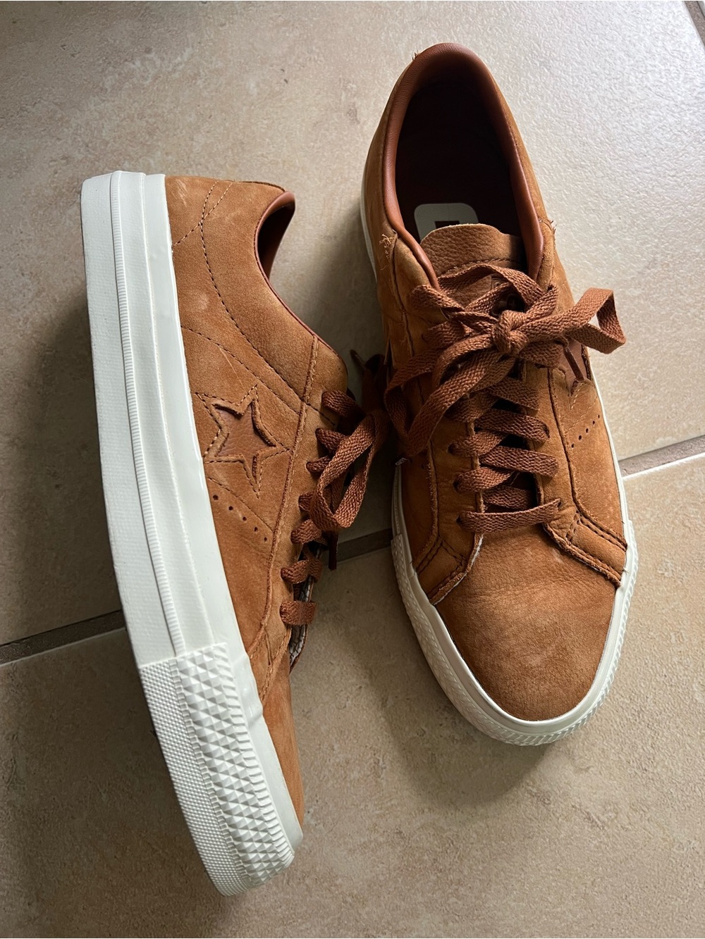 Converse One Stars Leather Chestnut Brown Size 7.5 Men’s/9 Women’s.
